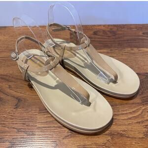Sam Edelman Naomi Thong Sandals Women’s 9 Beige Stylish Comfort Sandals Chic